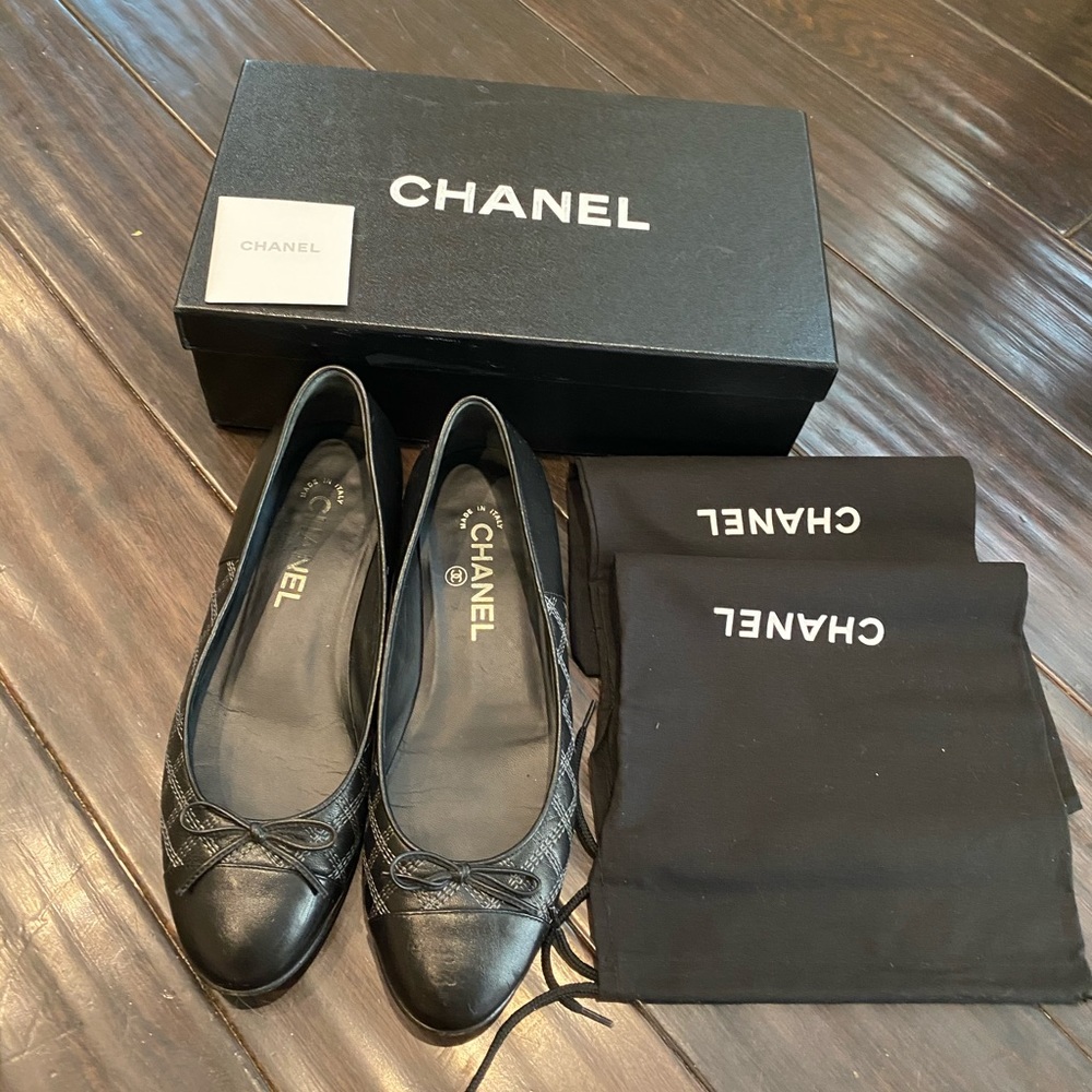 Authentic Chanel flat shoes